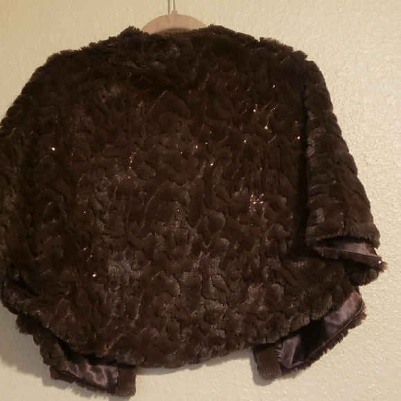 Plush Brown Teddy Jacket with Satin Lining - Picture 5 of 6